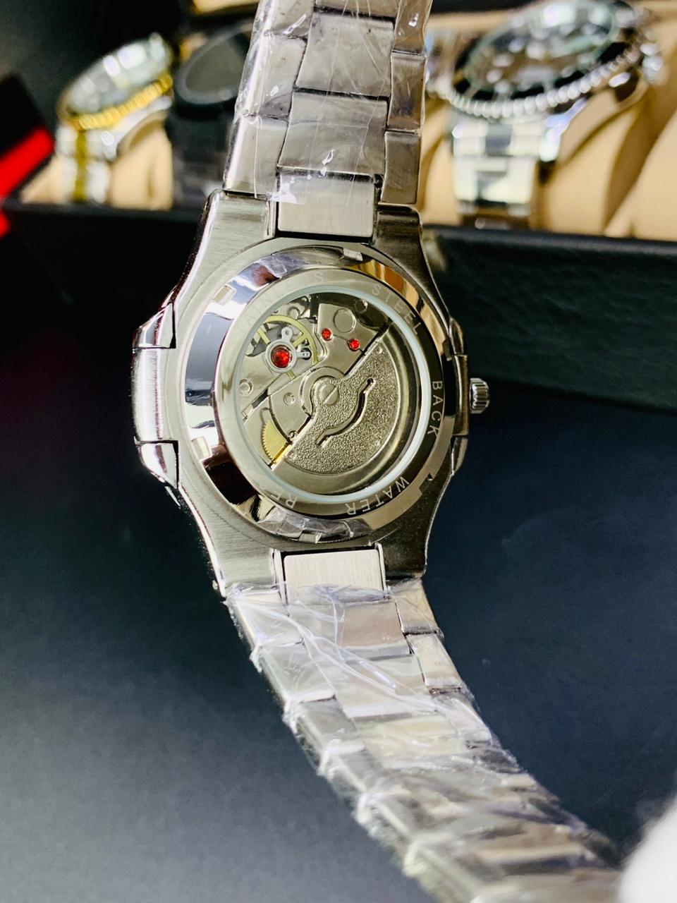 Patek philip Geneve.