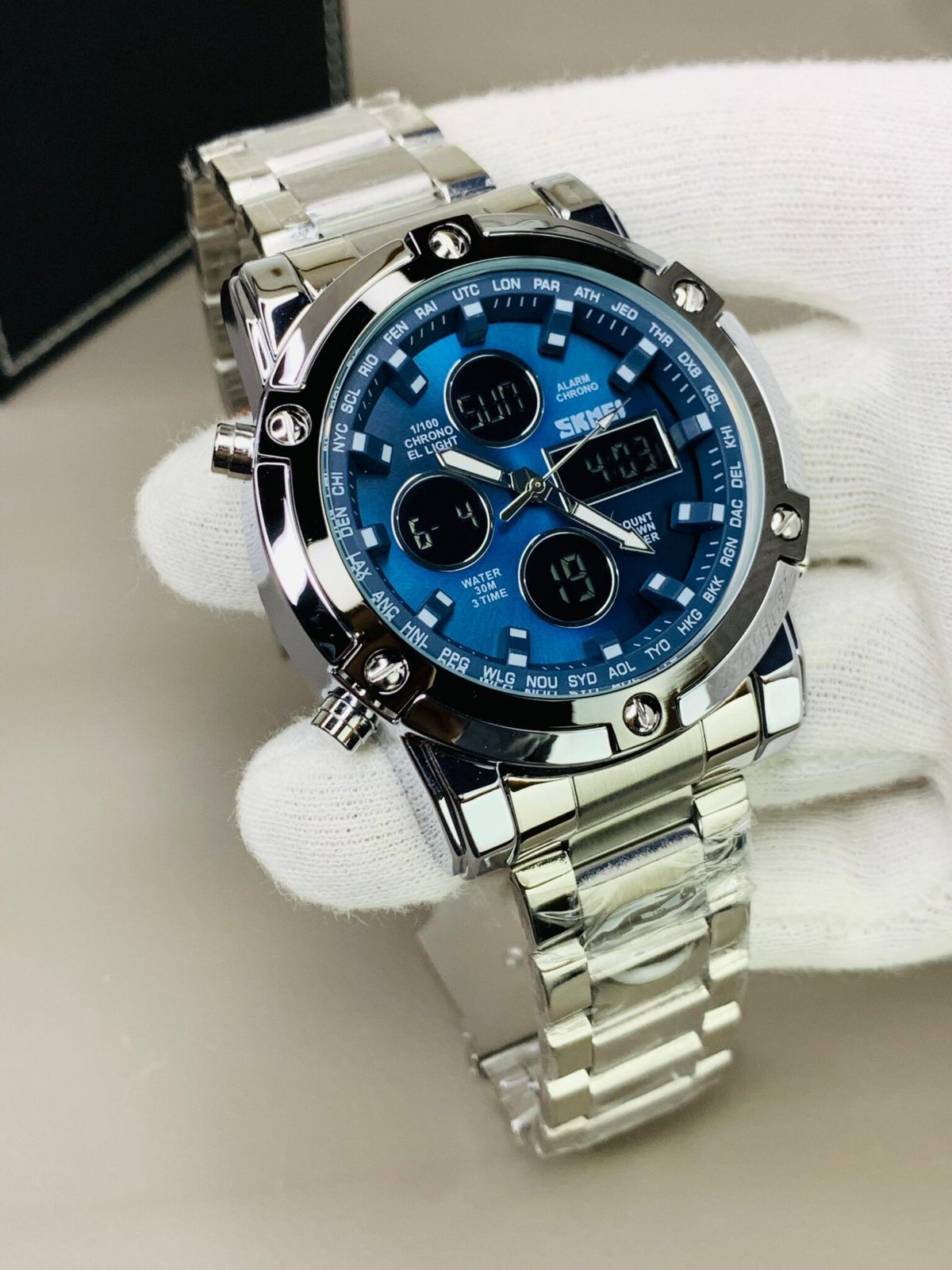 SKMEI Dual Display Watch.